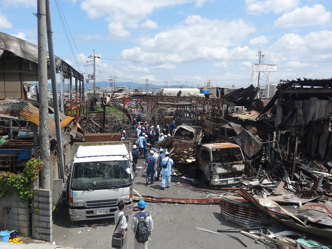 摂津市 柱本四丁目の爆発火災はスプレー缶による爆発か 4人死傷 翌朝の現場付近の様子 号外net 摂津 千里丘 南茨木